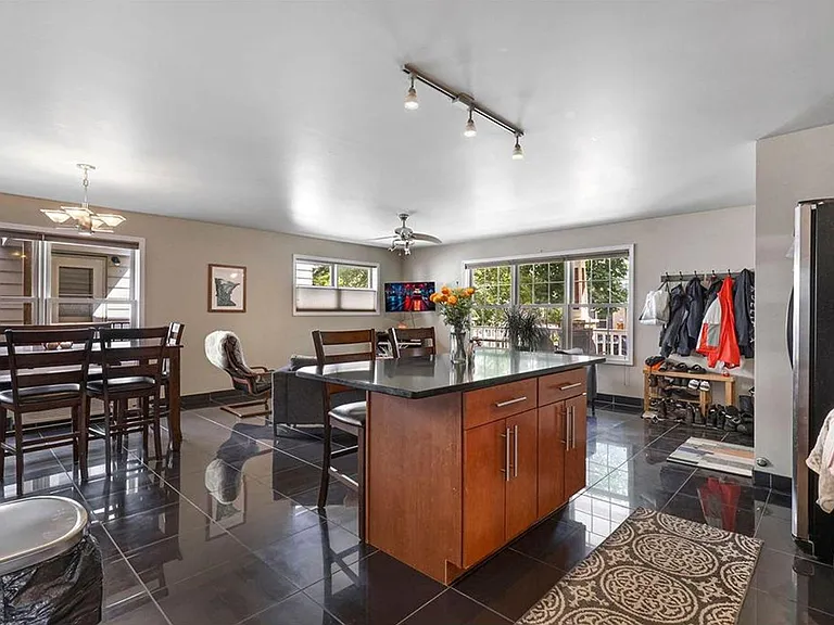 5406 Nokomis Ave — Photo 5