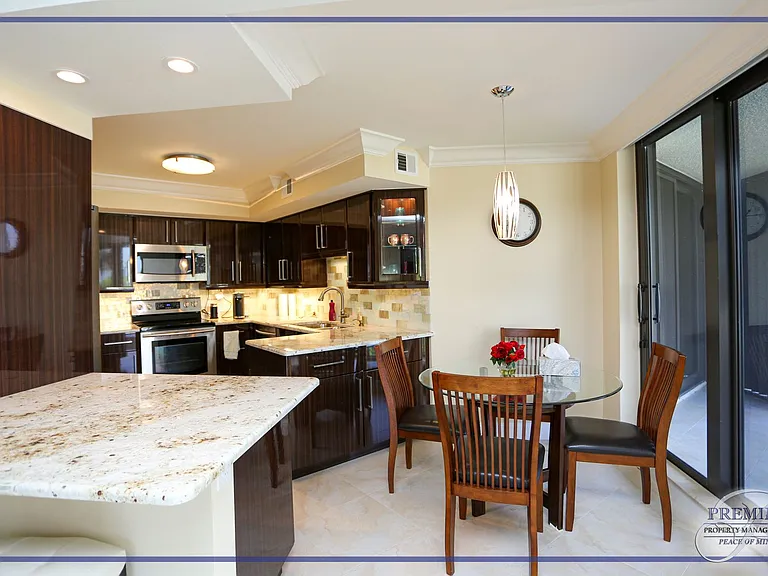 4551 Gulf Shore Blvd N #301 — Photo 13