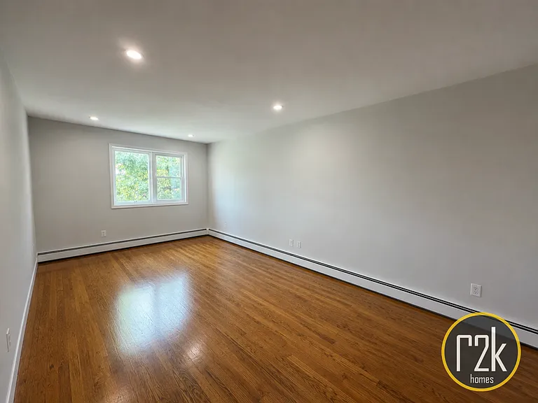 28-05 Newtown Ave #3F — Photo 3