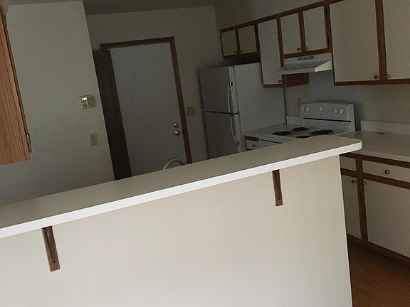 4th image of 758 Double Jack St
