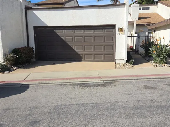 221 Marquis Pl, Santa Maria, CA 93454