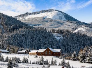 257 S Big Elk Meadow Rd, Gallatin Gateway, MT 59730