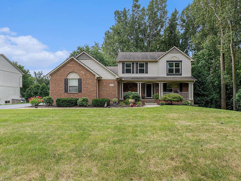 1st image of 2095 Hillwood Dr