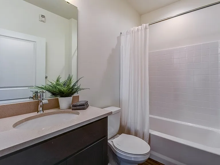 Orchard Place Townhomes — Photo 16