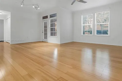 502 Water St #502 Photo 1