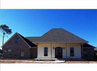 1017 Worthington, Lake Charles, LA 70605