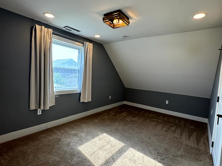 215 Brehl Ave — Photo 18