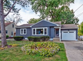 2614 53rd St, Des Moines, IA 50310