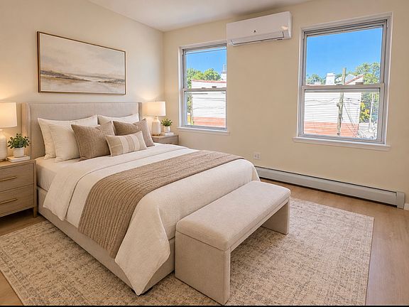 4th image of 62-19 Myrtle Ave #2R