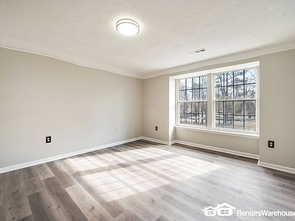5th image of 7608 Roscommon Ct APT 2309