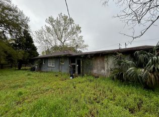 75 Rentz St, Varnville, SC 29944