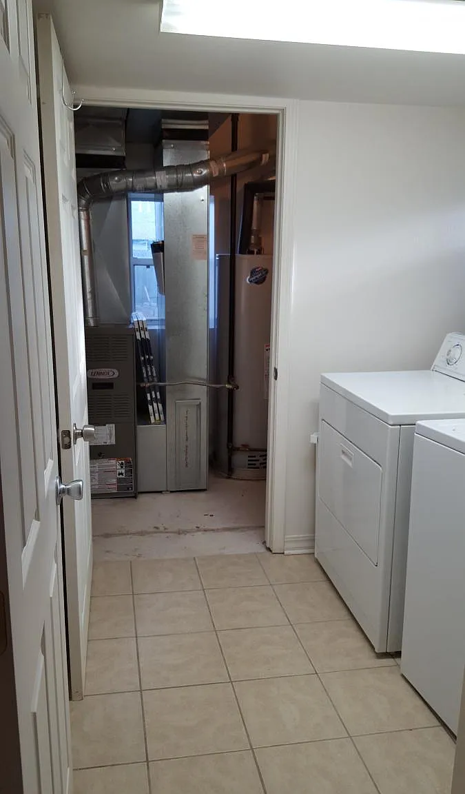 2 bed, 1468 sqft, $2,000 — Photo 2