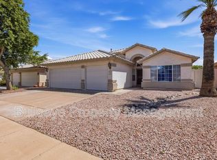 3413 E Kerry Ln, Phoenix, AZ 85050