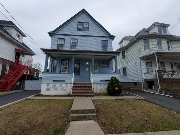105 De Mott Ave, Clifton, NJ 07011