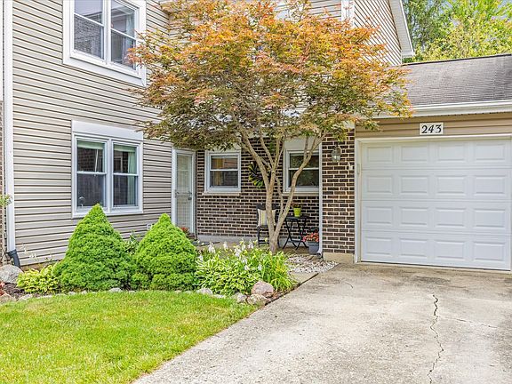 2nd image of 243 Pebble Creek Dr