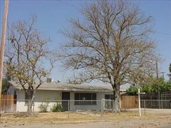 2327 Robertson Rd, Modesto, CA 95358
