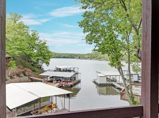 26553 Mesa Dr, Rocky Mount, MO 65072