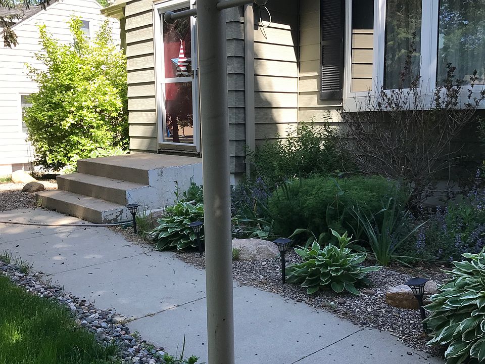 2nd image of 1857-17 1/2 St NW