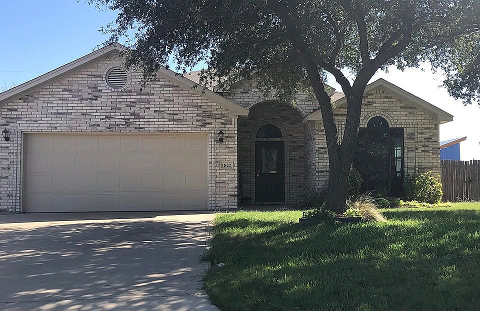 1st image of 1822 Sandpiper Dr