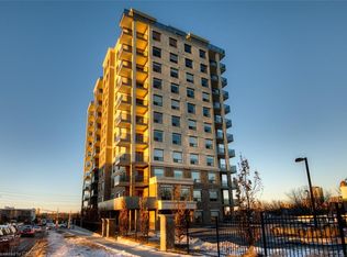 Westmount Grand, Waterloo, ON N2L 0B3