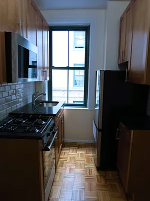 Rented by City & Suburban | media 9