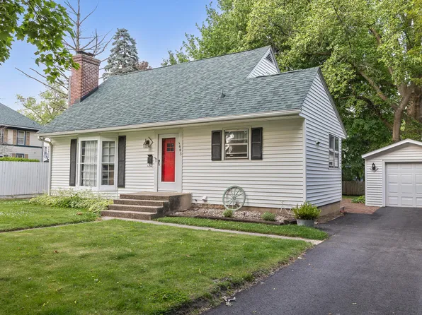 1603 Richards St, La Porte, IN 46350