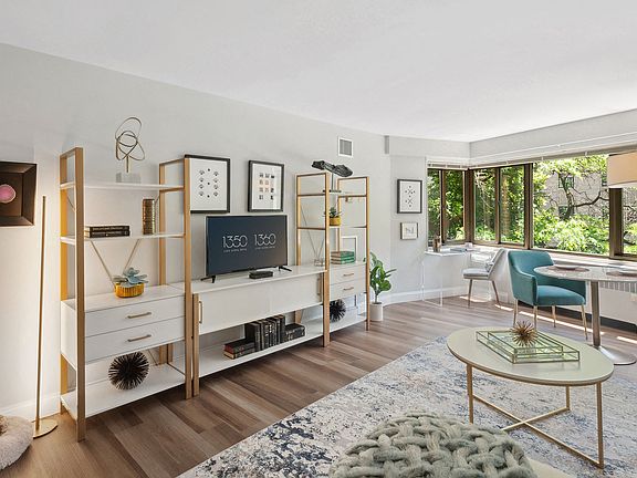 3rd image of 1350 N Lake Shore Dr #101809