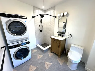 Rented by Modern Spaces