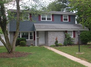 7 Princeton Pl, Hazlet, NJ 07730