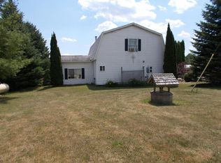 15255 Edmonds Rd, Posen, MI 49776