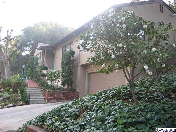 5th image of 2506 E Chevy Chase Dr