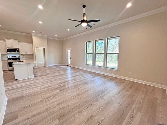 2nd image of 4958 Trinity Dr