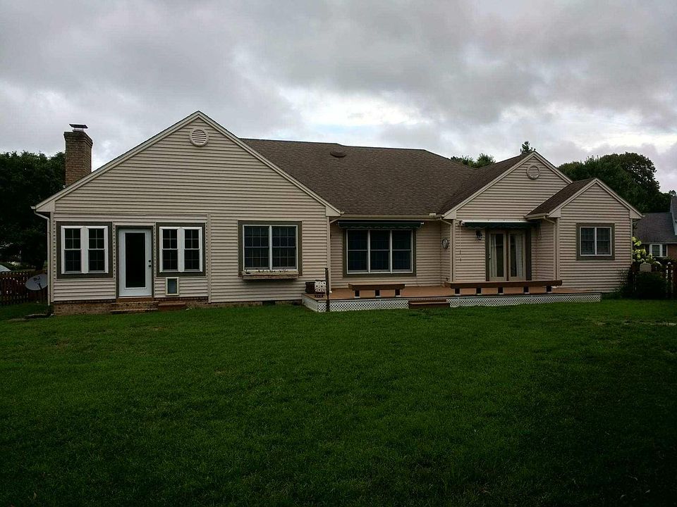 2nd image of 30077 Rolling Meadows Rd