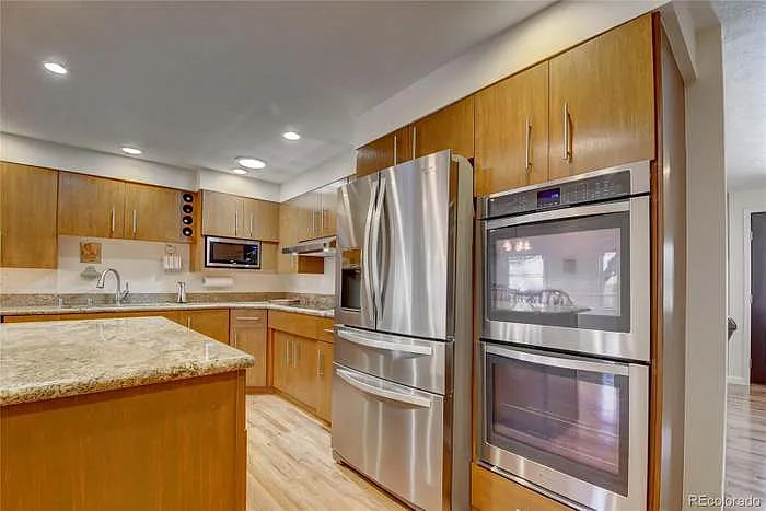 409 S Alkire St — Photo 7