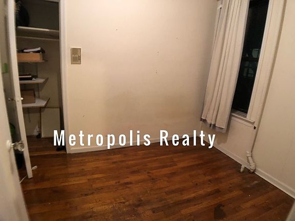 4th image of 3230 41st St APT 2A