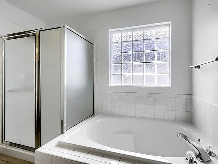 557 Trailwood Cir — Photo 20