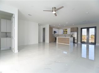 4233 2nd Ave SE, Naples, FL 34117