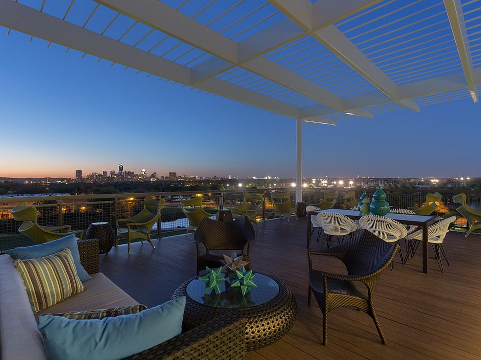 Enjoy a Beautiful view of the Austin Skyline