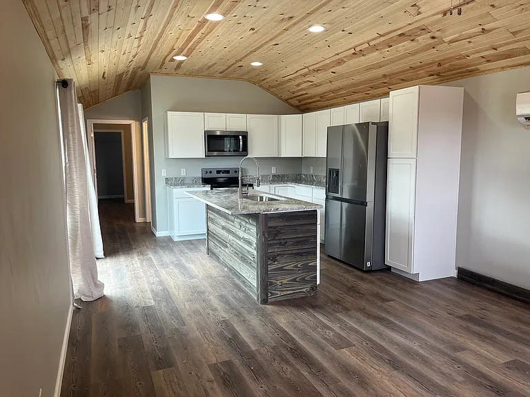 10255 Poplar Point Rd #T2 — Photo 5
