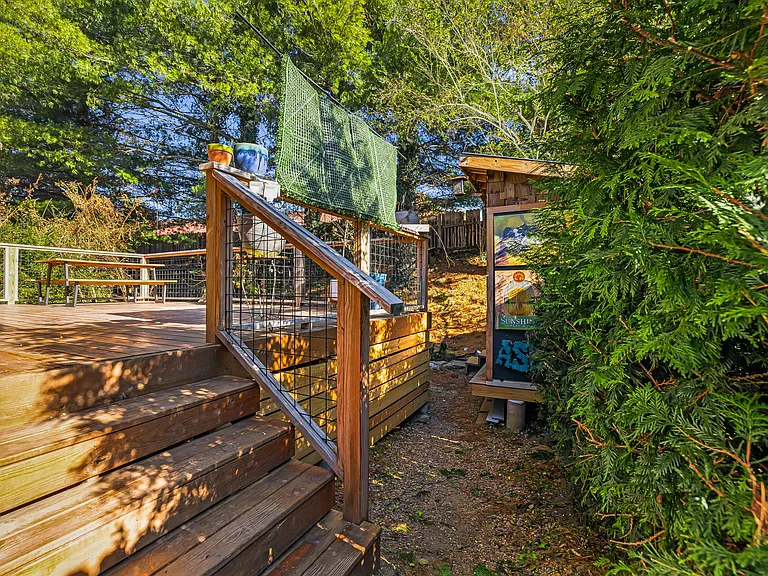 19 Jarrett St — Photo 24