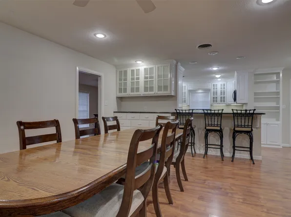 301 N Neches St, Whitney, TX 76692