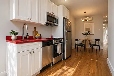 1346 Hancock Street, #1B