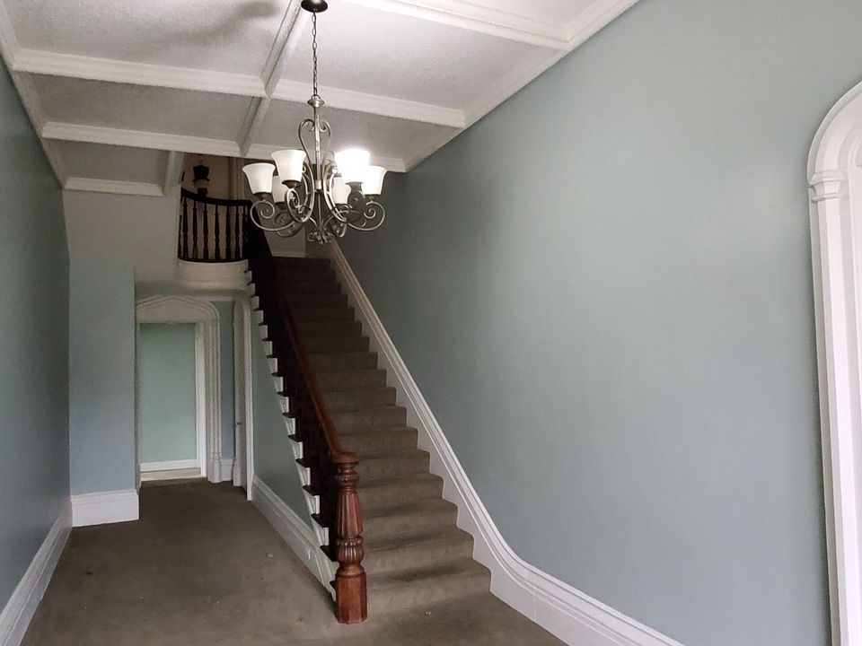 1st image of 803 W Washington St APT 2
