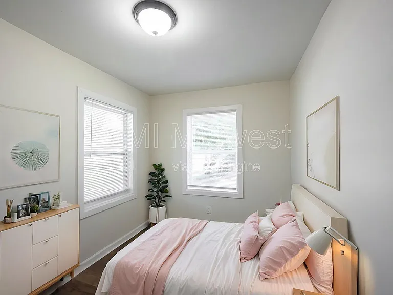 512 N Chester Ave — Photo 15