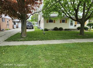816 Fleetwood Dr, Saginaw, MI 48604