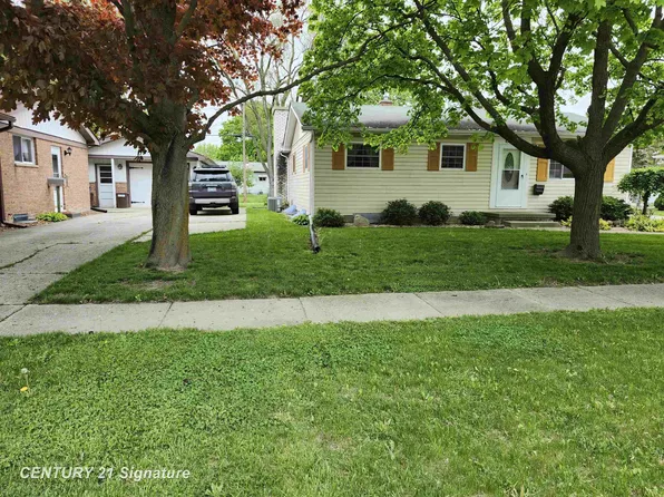 816 Fleetwood Dr, Saginaw, MI 48604