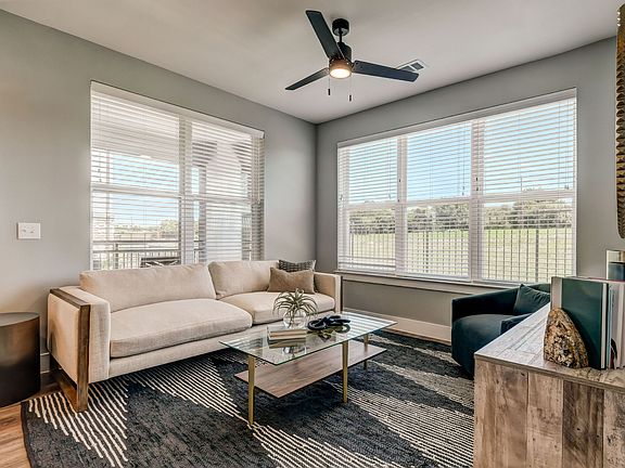 3rd image of 5005 E Parmer Ln #2-4212