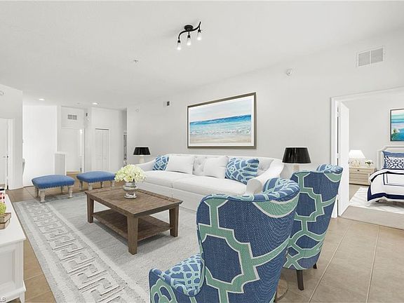3rd image of 9270 Belleza WAY #206