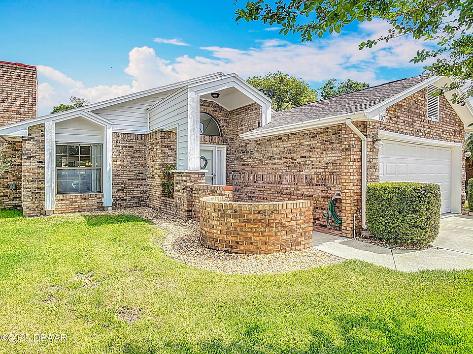 1st image of 907 Silver Leaf Pl