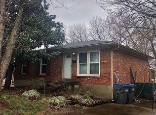 4003 Sea Wave Ct, Louisville, KY 40229